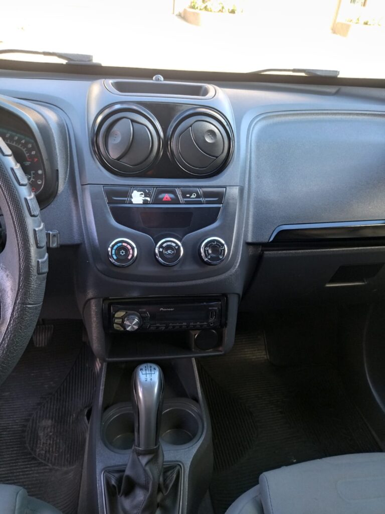 WhatsApp Image 2026-02-19 at 15.59.13 (1)